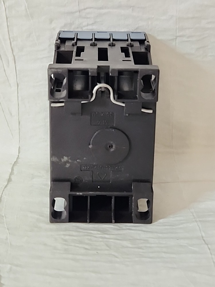 Siemens 3RH2122-2VB40 Contactor