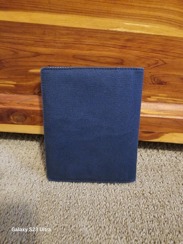 Kate Spade Elycle Brag Canvas Book