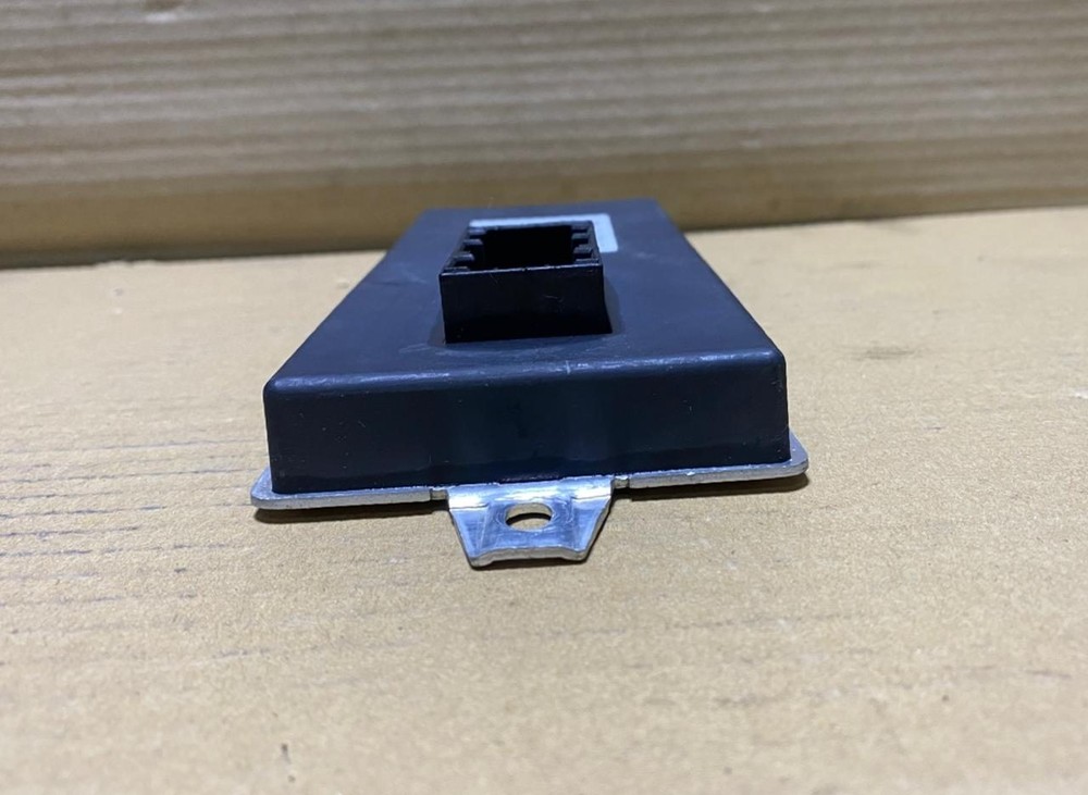 2007-2013 BMW X5 Dynamic Drive Control Module 6786139 E70 E71 X5 X6 models