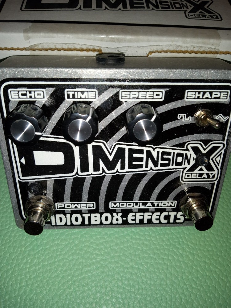 Idiotbox effects dimension x delay