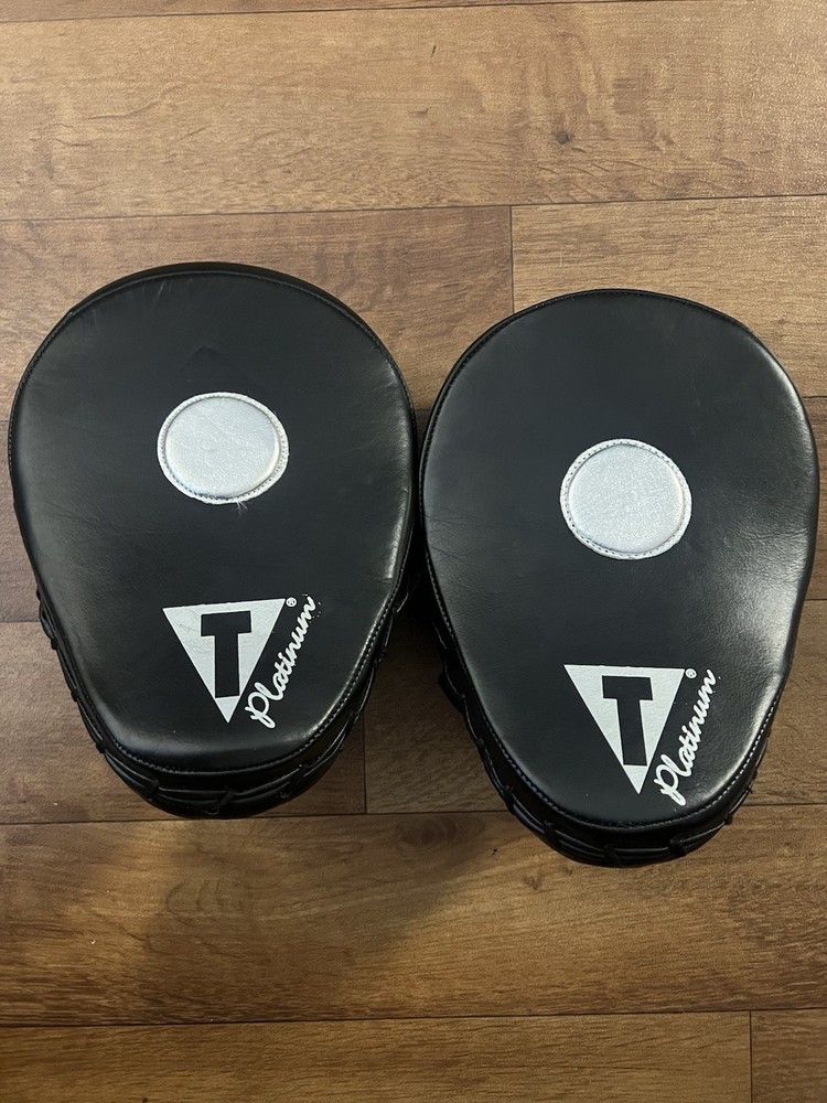 Title Boxing Platinum Focus MITTS
