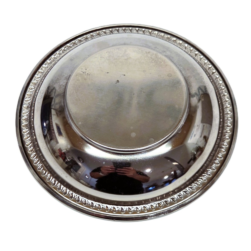 Vintage Herald Silverplate Dish Bowl Candy Nut Decorative Edge Serving 5-5/8"