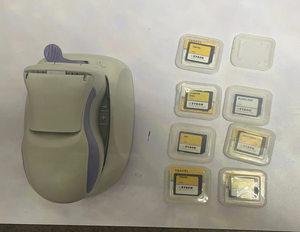 Xyron Design Runner Handheld Printer Scrapbooking Lot With 6 Discs