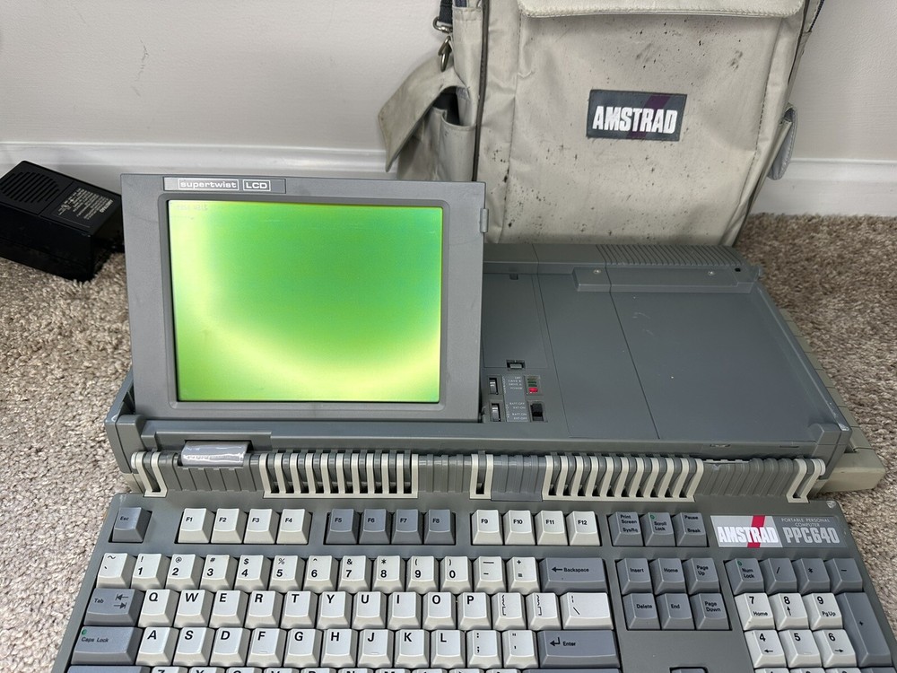 AMSTRAD PPC 640 Vintage Portable Computer
