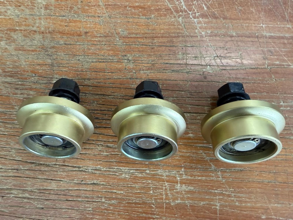 REPLACEMENT TOWER VERTICAL ROLLER BEARING AUTO BODY FRAME MACHINE TOWERS MAXIMA
