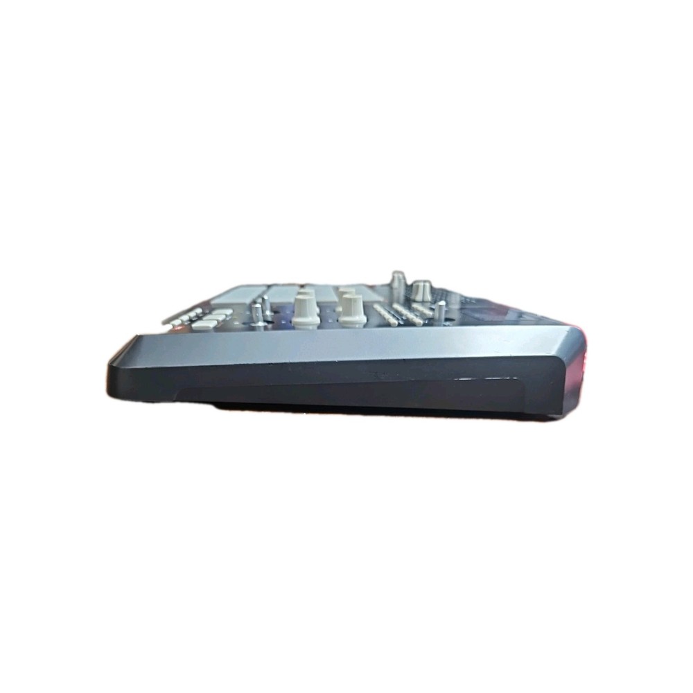 Akai Professional MPD26 USB/MIDI Pad Controller