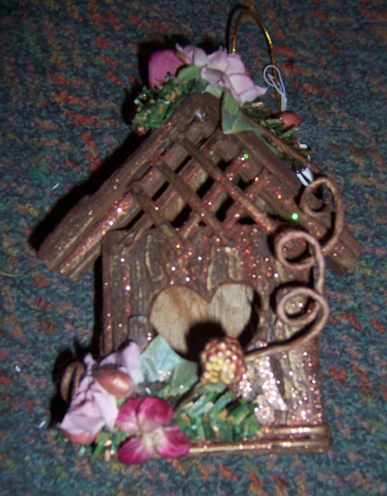 BEAUTIFUL HANDMADE Victorian Designed Birdhouse Ornament