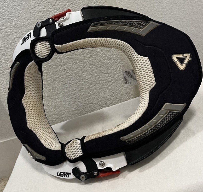 Leatt GPX Race Neck Brace
