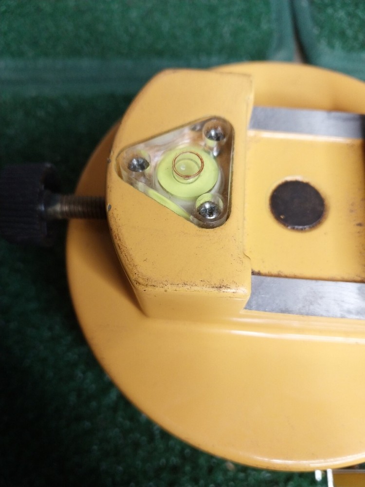 Urban Gorilla Rotating Leveling Base Surveyor Tool BASE ONLY