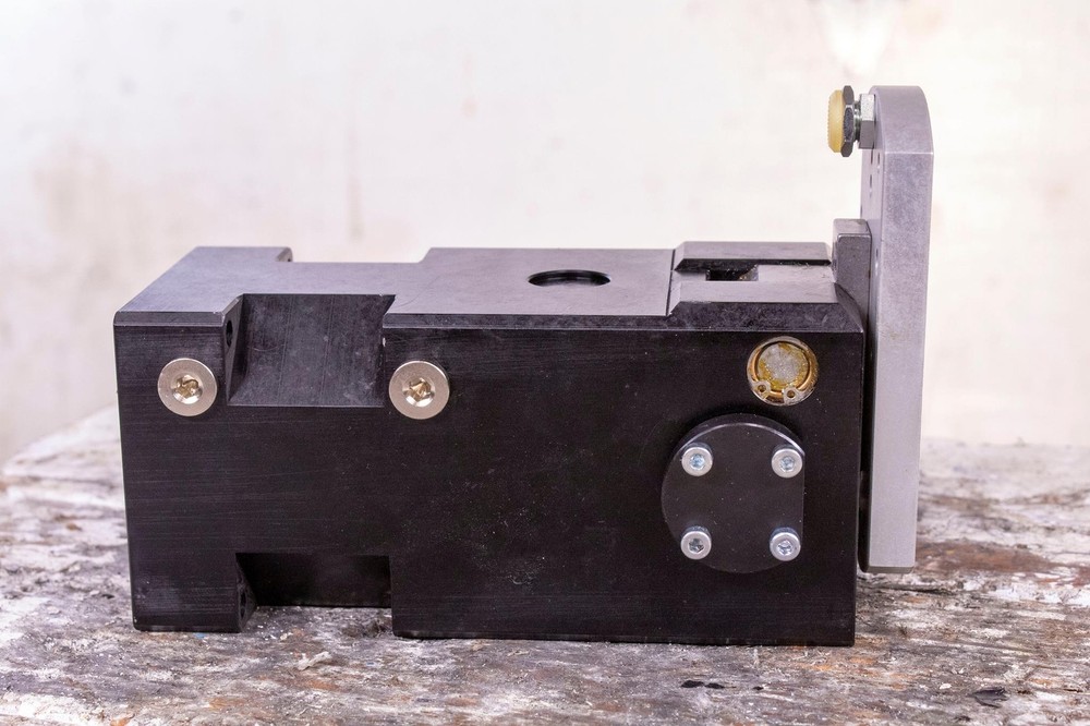 Gimatic RBT63 PNEUMATIC TILT Actuator