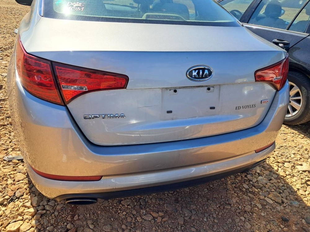 OPTIMAKIA 2011 Glove Box 4809367