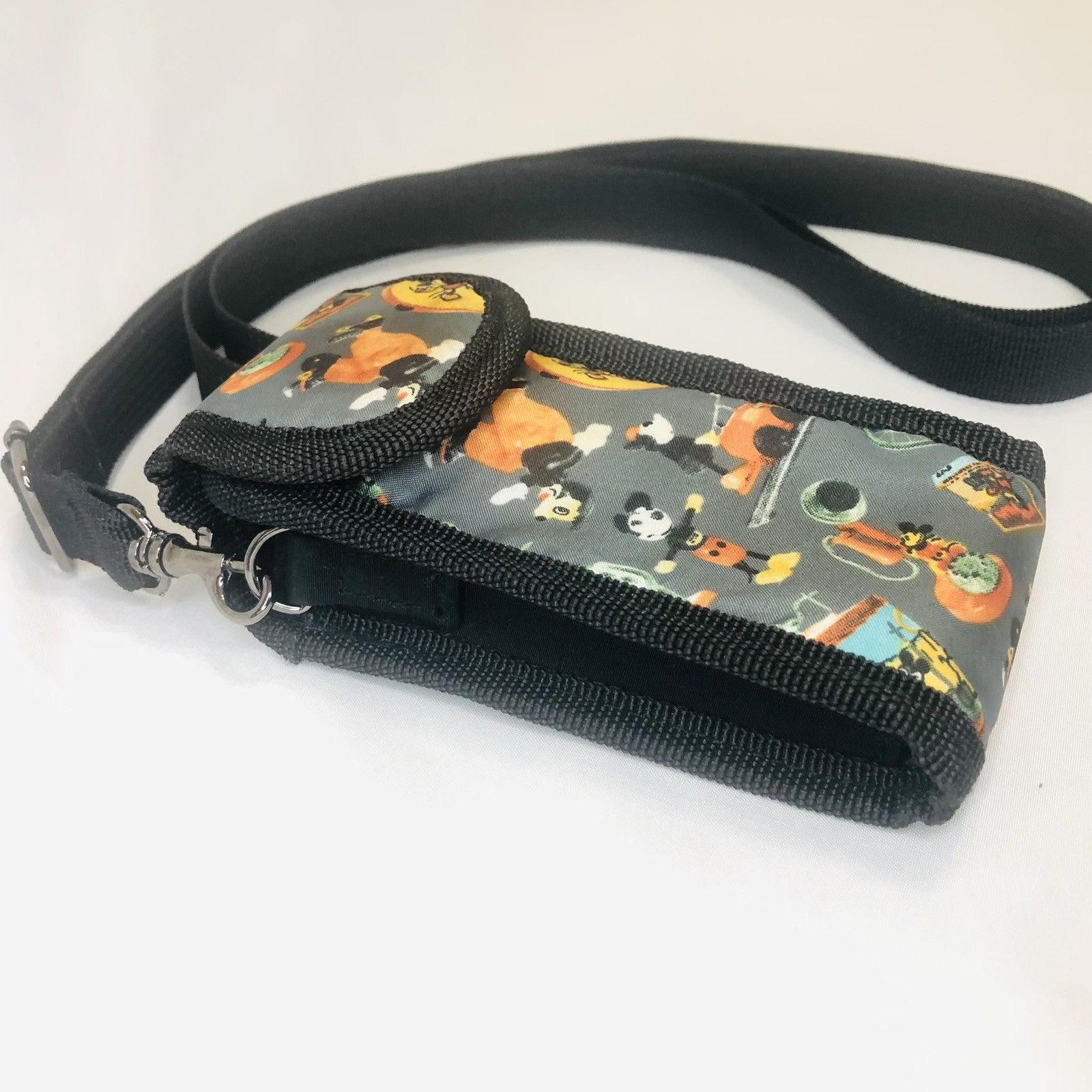 VTG Disney Mickey Mouse Mini Coin Purse Money Holder Bag Case Canvas Strap Clip