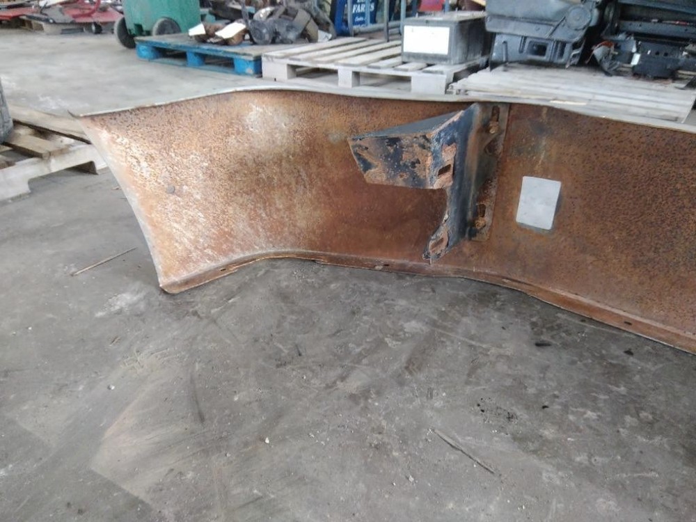 For PETERBILT 386 BUMPER , MN