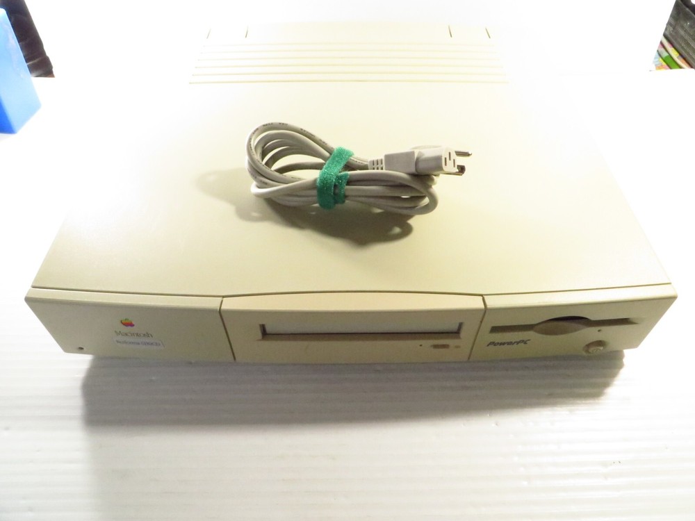 Vtg Apple Macintosh Performa 6110CD Power PC Computer M1596, Untested, As Is