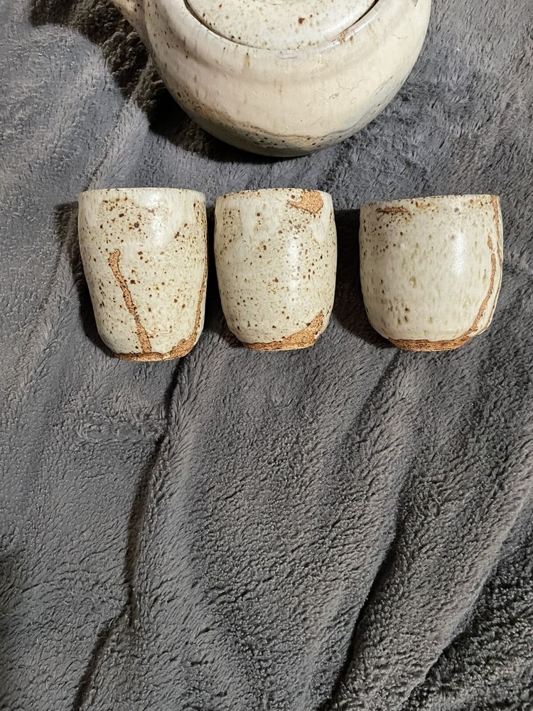Super Cool Hand Made Stoneware Tea Pot Set With Bamboo Handle.