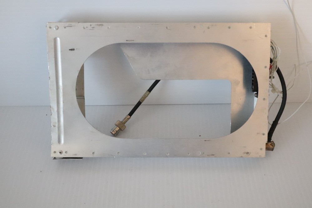 Bendix King KN 64 DME Mounting Tray & Connector