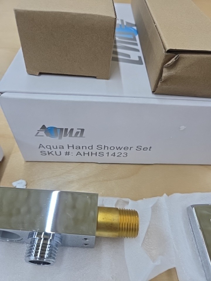 Kube Bath Aqua Piazza Shower Kit