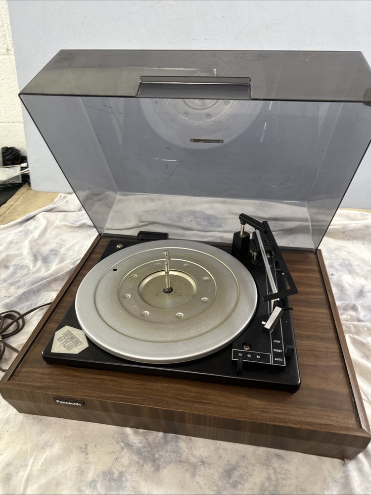 Panasonic RD-7703D Record Player Automatic Turntable