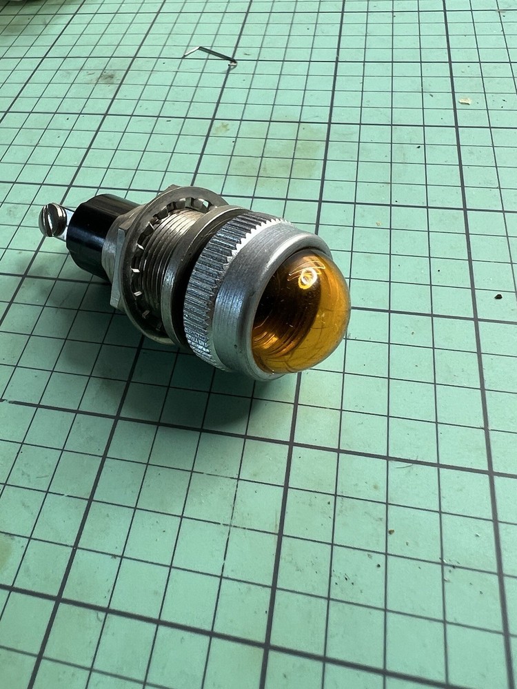 Indicator Panel Light DIALIGHT vintage 123-1310-1233-403