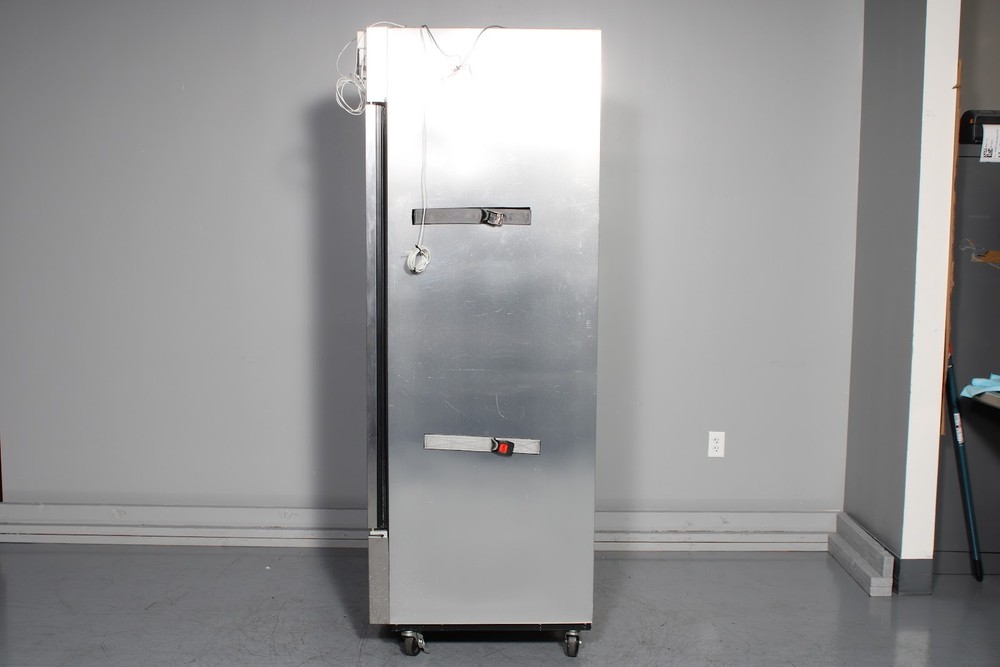 True T-49 Reach-In Solid Swing Door Refrigerator W/ A419 Temperature Controller