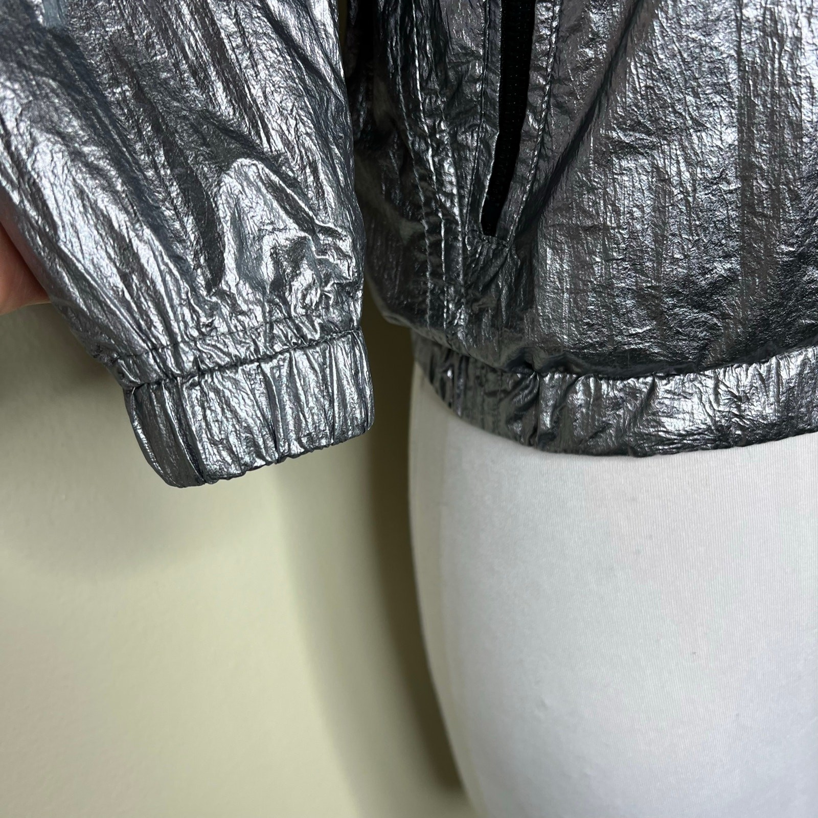 Blank NYC Reversible Jacket Medium Girls Silver Black Metallic Foil Packable New