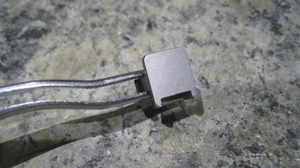 2008 TOYOTA AVALON GEAR SHIFT CONSOLE RELEASE BUTTON CAP COVER