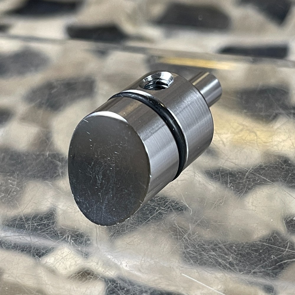 Kingman Spyder Electra Front Plug (Titanium) (LPC029)