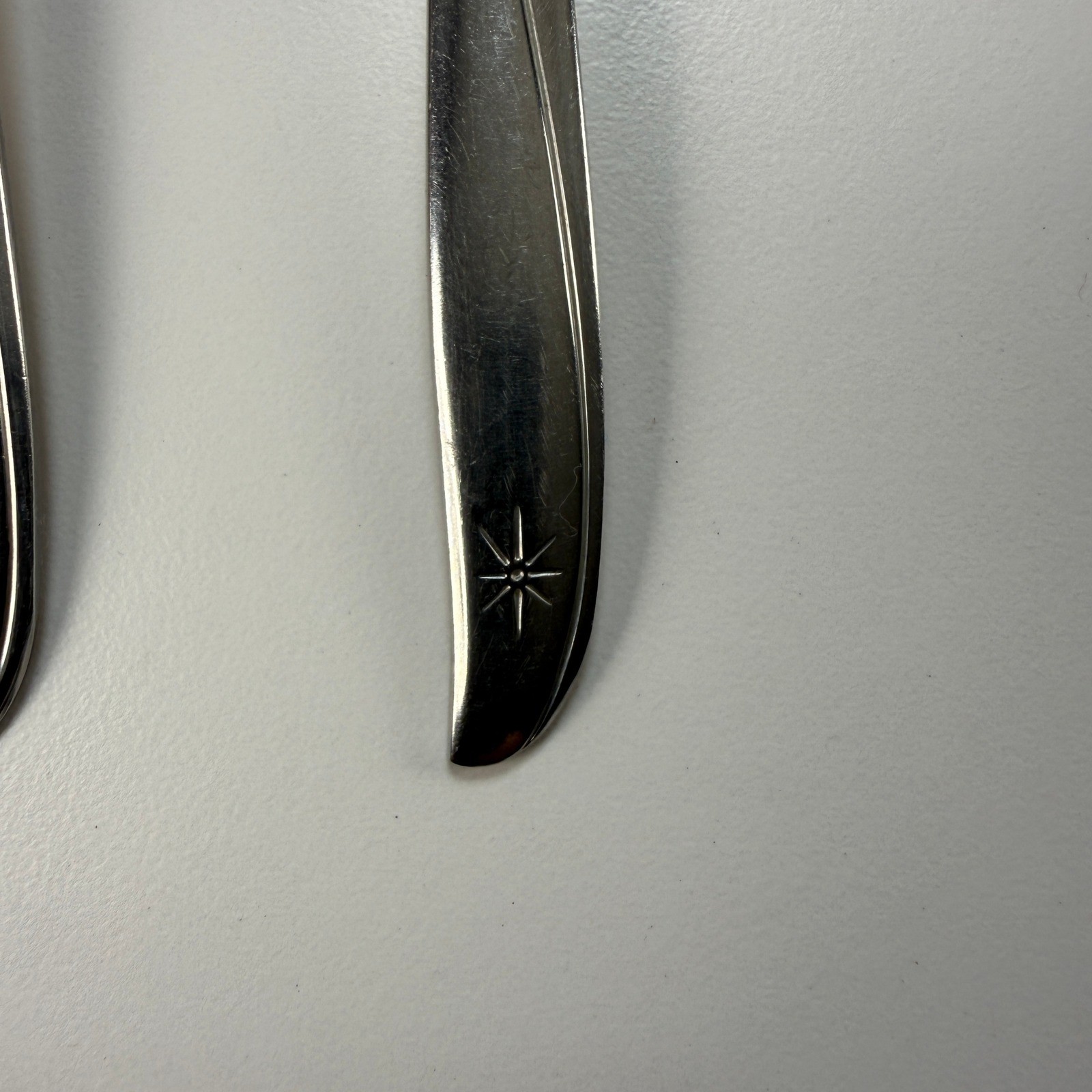 4 Iced Tea Spoons Oneida Community Twin Star Atomic Starburst MCM Stainless 7.5"