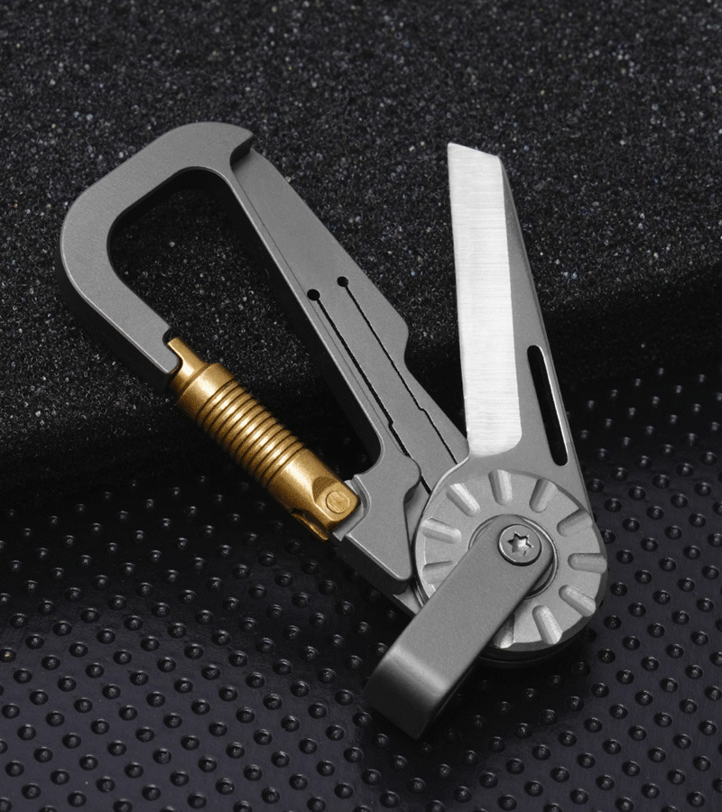New Folding Keychain Tool – Compact EDC Outdoor Multi-Purpose Implement