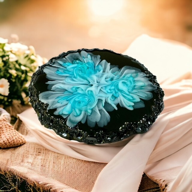 Sm 3 oz Volume Silicone Crystal Edged Tapered Coaster Mold