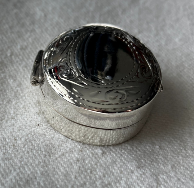 Sterling silver vintage etched oval pill box