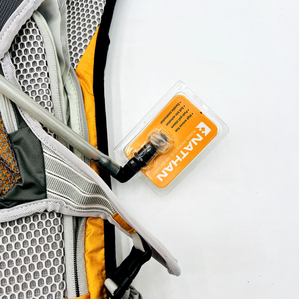 Nathan Human Propulsion Laboratories Hydrapack 2.0L