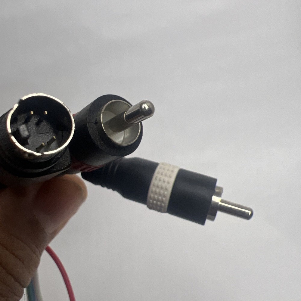 Tripp Lite B137-101 component + audio over Cat5 Extender remote unit