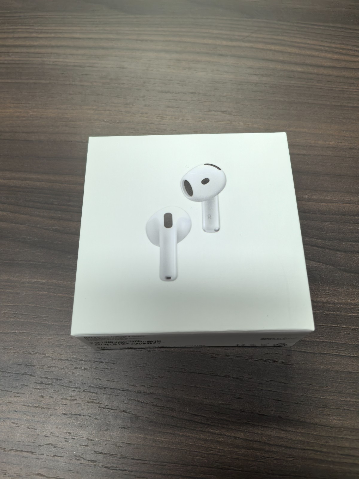 (Sealed) AirPod 4 with USB-C Charging Case 4th Gen White ANC