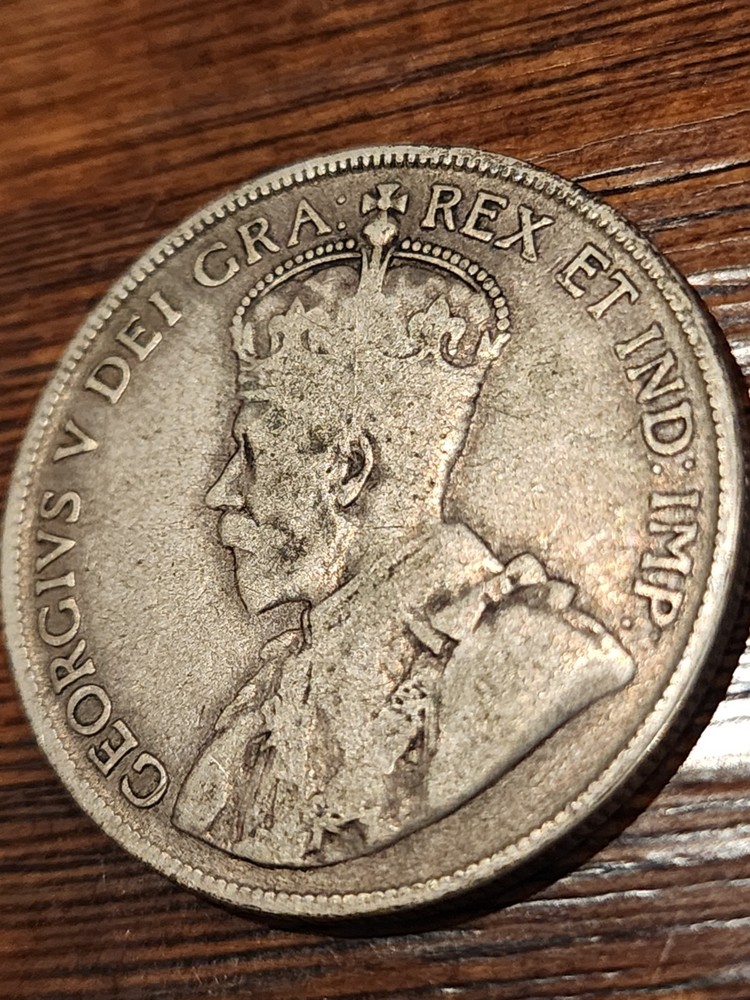 1929 Canada 50 Cents Silver Coin