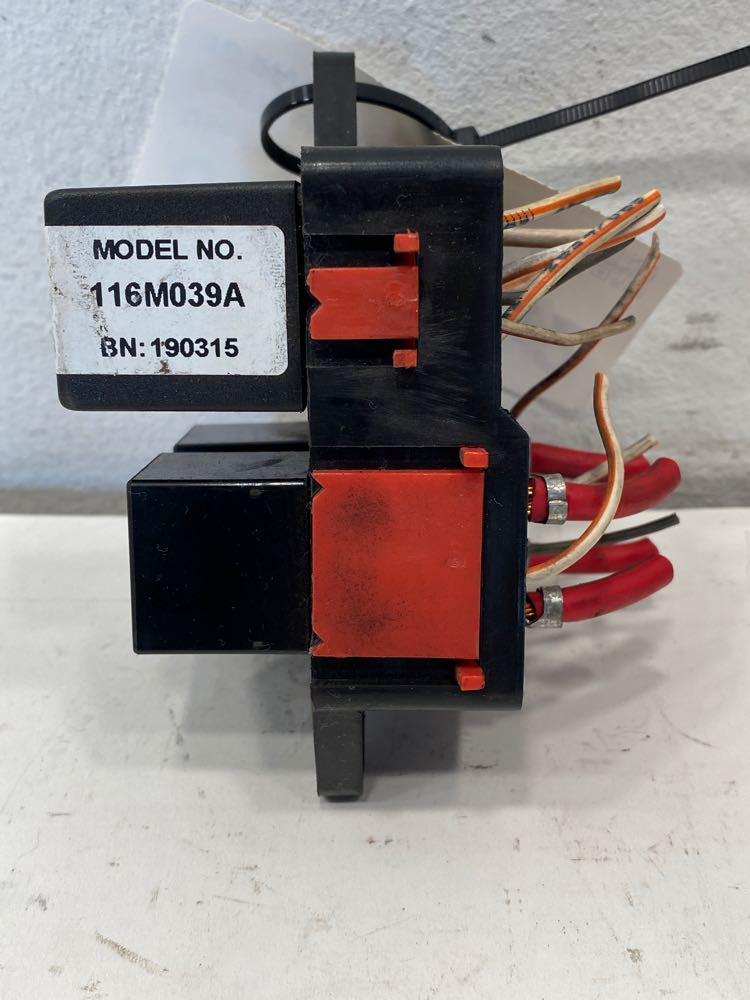 2016 Mack GU Cab Module 116M039A (650-10812)