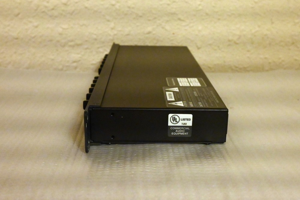 JBL M553 Stereo/ Mono Crossover