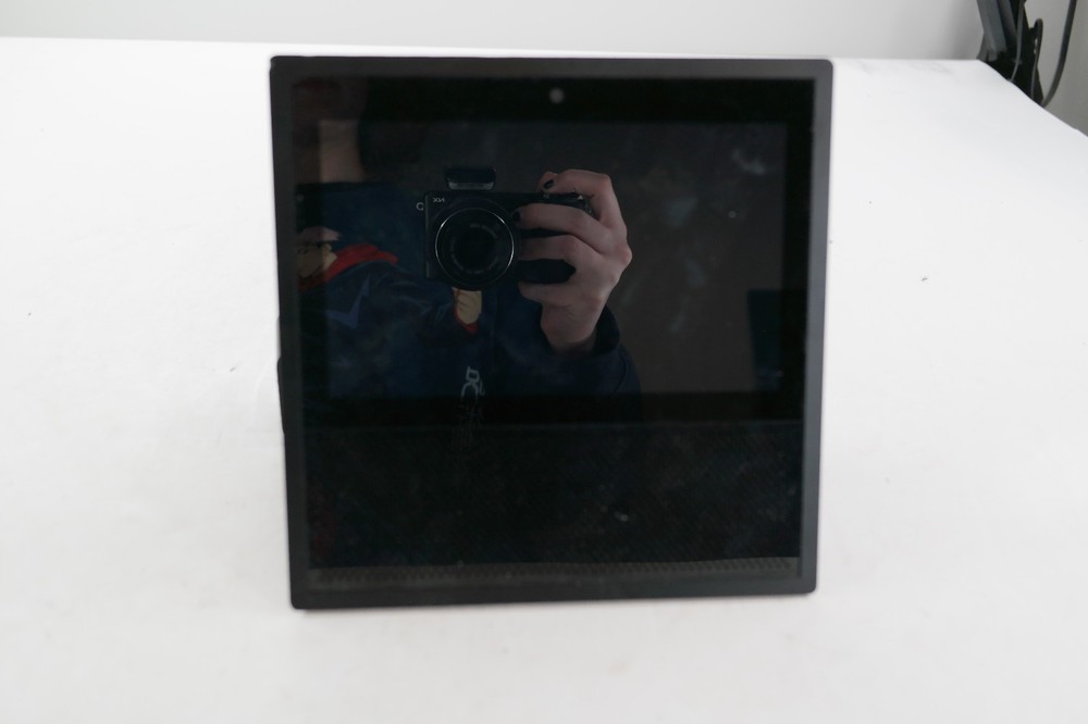 Amazon Echo Show 1st Gen Smart Display Black