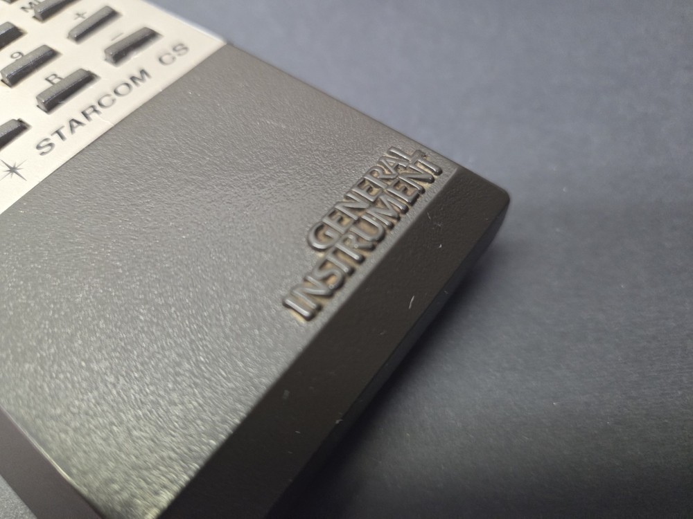 VTH Jerrold Starcom CS General Instrument CATV Converter Remote/Volume/Manual