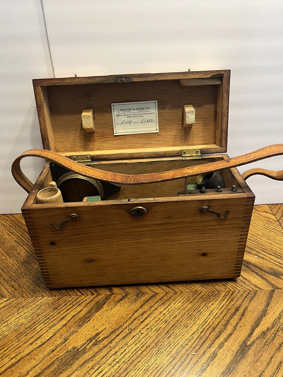 Antique 1924 Kueffel & Esser Co Model 5109 Surveyor Transit W/ Orig Tripod