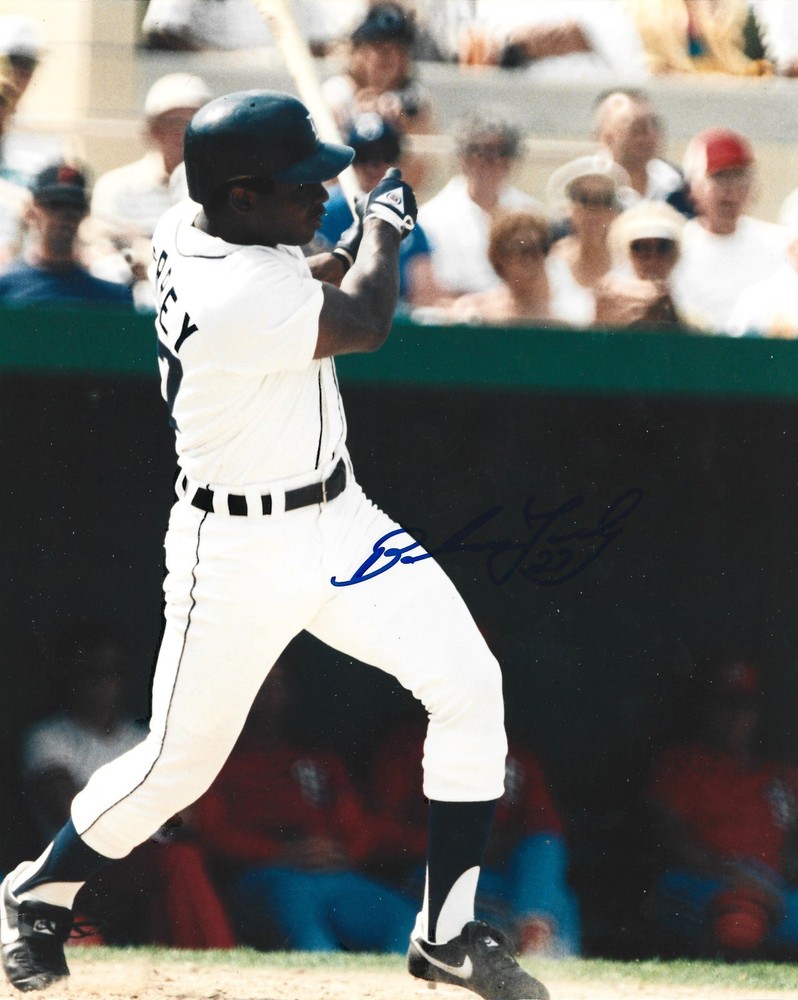 Autographed BarbaroGarbey  photo