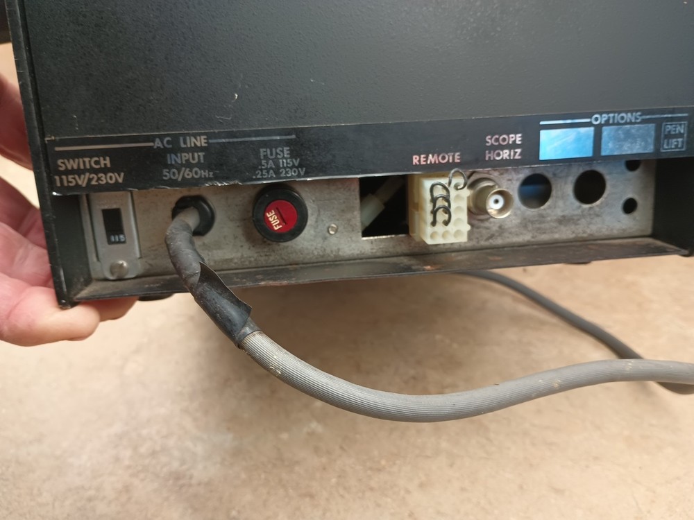 Wavetek Model 2001 Sweep Signal Generator, Powers On - Untested