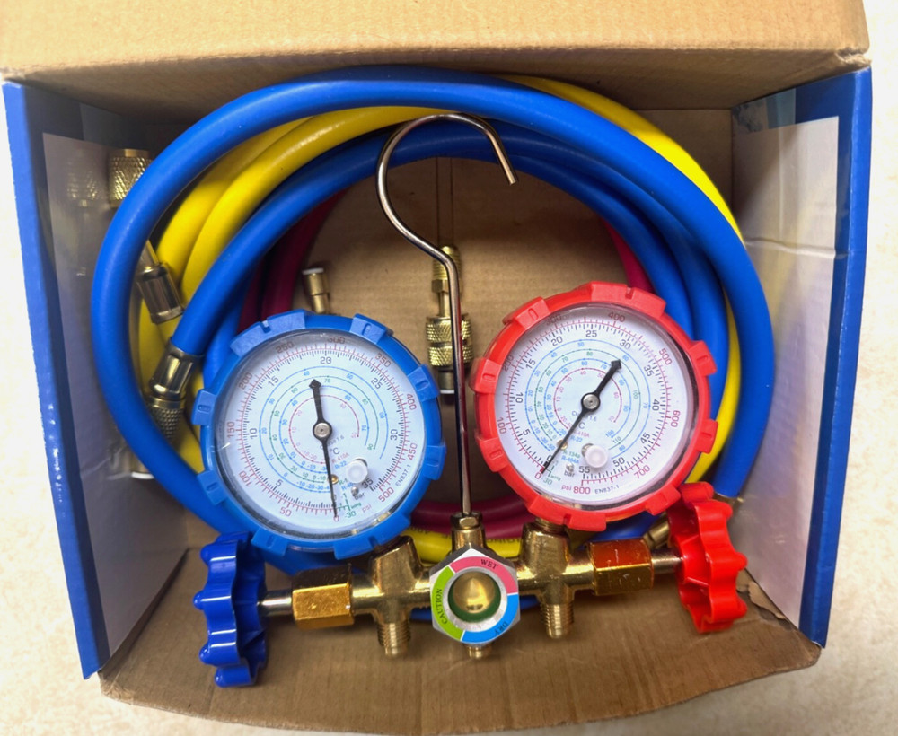 BRASS MANIFOLD GAUGE SET WITH BOX