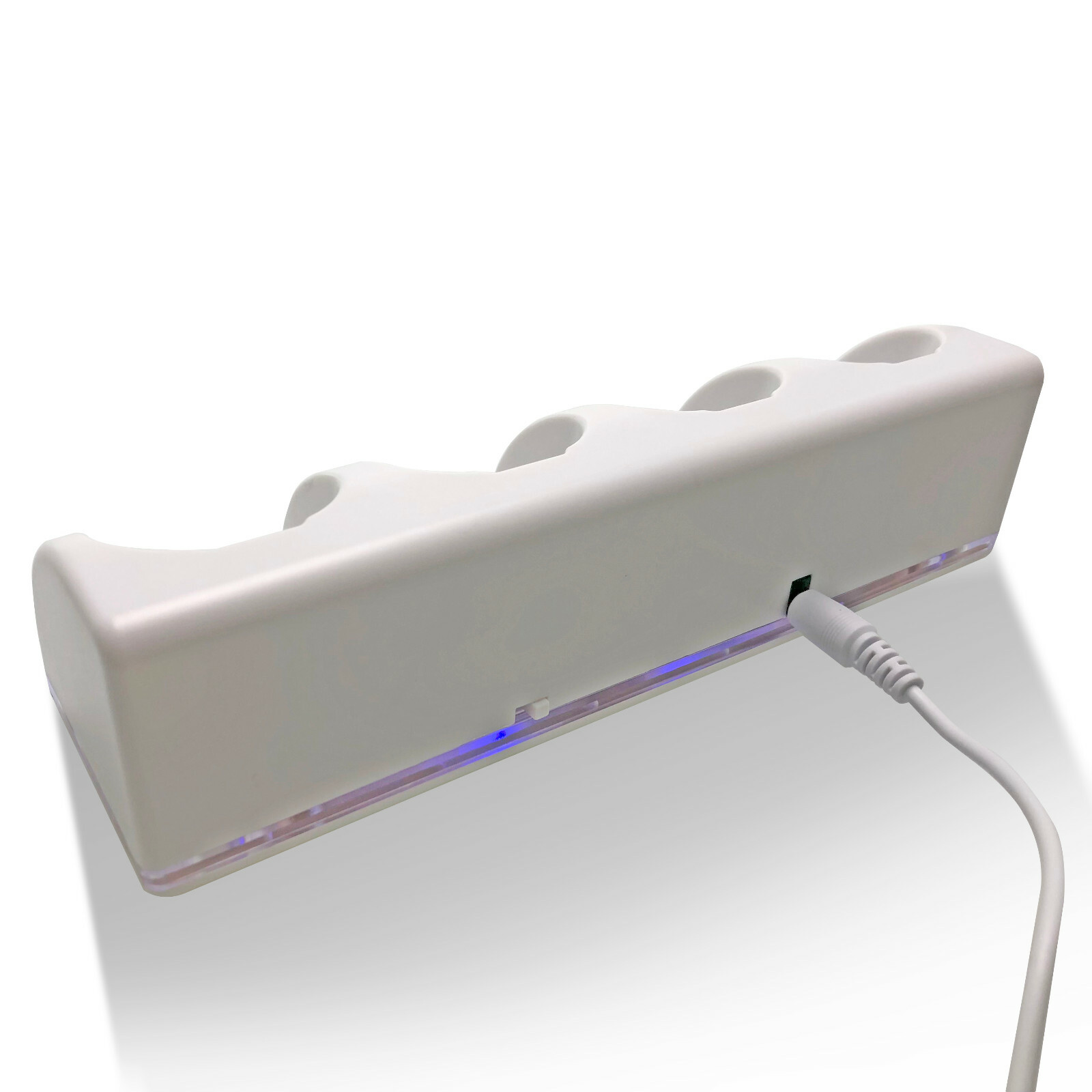 New 4-in-1 Charging Station With 4 Battery Packs for Wii&Wii U Remote Controller