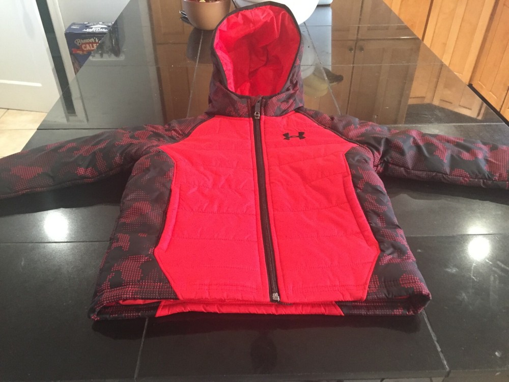 BOYS Under Armour COLDGEAR STORM  jacket SIZE 4 BLACK/RED  NWT
