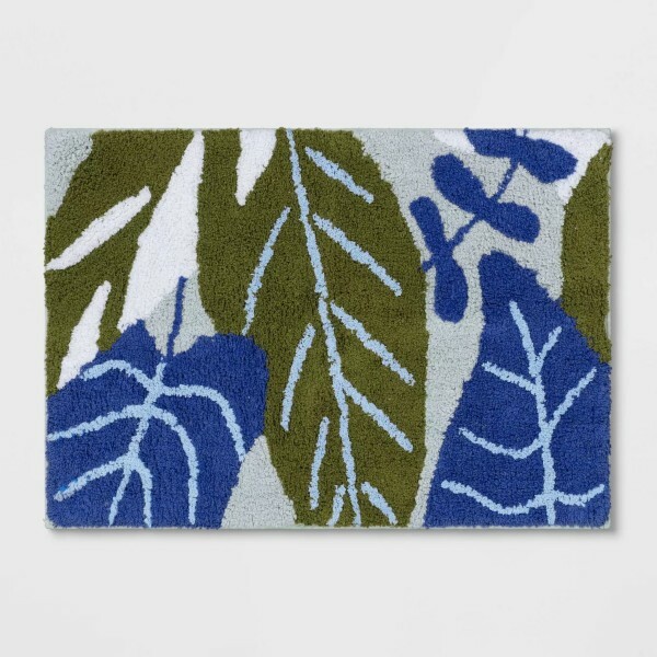 Assorted Leaves Bath Rug Mint - Room Essentials 24" x 17"