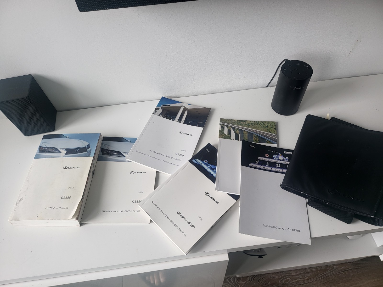 2014 Lexus GS350 Owners Manual COMPLETE Set w/ Navigation book & case