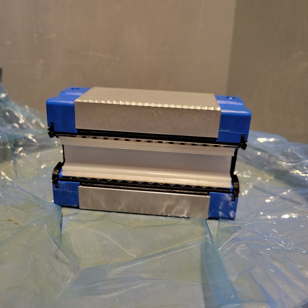 Thomson Profile Rail, 511H35C0D, KW42/22