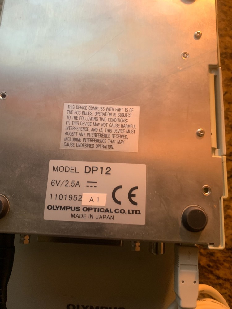 Olympus DP-12 Microscope Camera & DP12 Controller