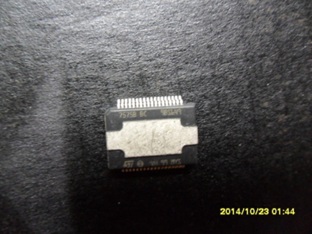 ST TDA7575B SSOP36 2 x 75W multifunction dual-bridge